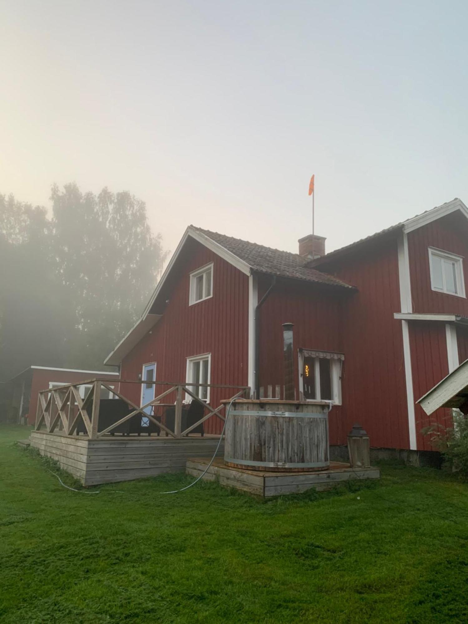 Warm Beheiztes Gemuetliches Haus In Der Natur Sunne Luaran gambar